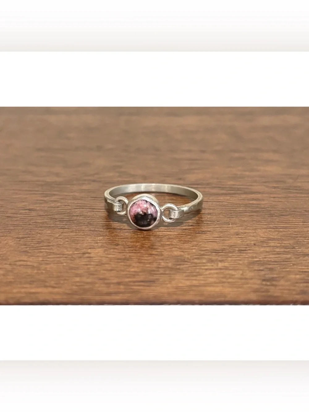 Sterling Silver 925 Rhodonite Ring Size 8.5 Made In Guatemala